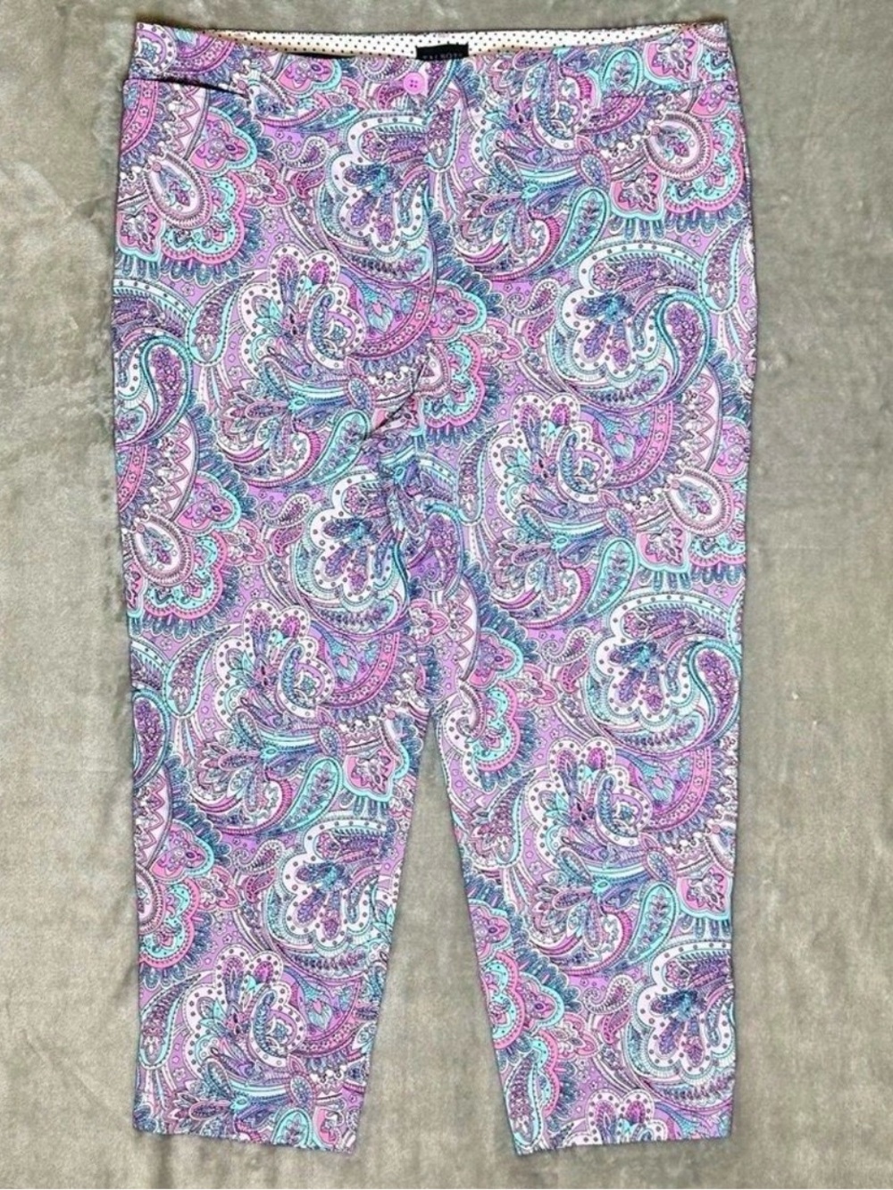 Talbots Capris Crop Peddle Pusher Pants Paisley Pink and Teal Size 16 Like New